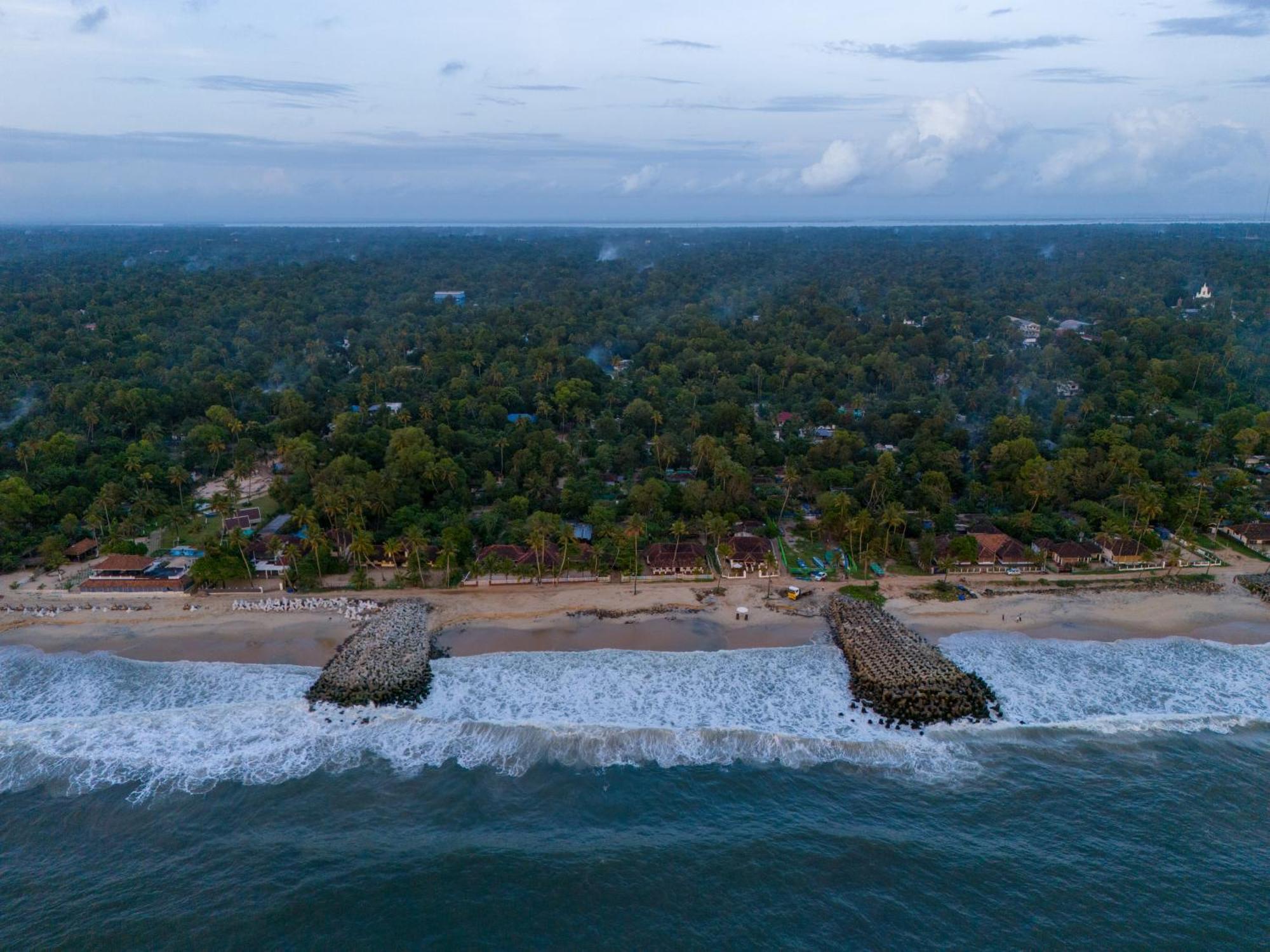 Villa Naina, Marari Beach Alappuzha Exterior foto