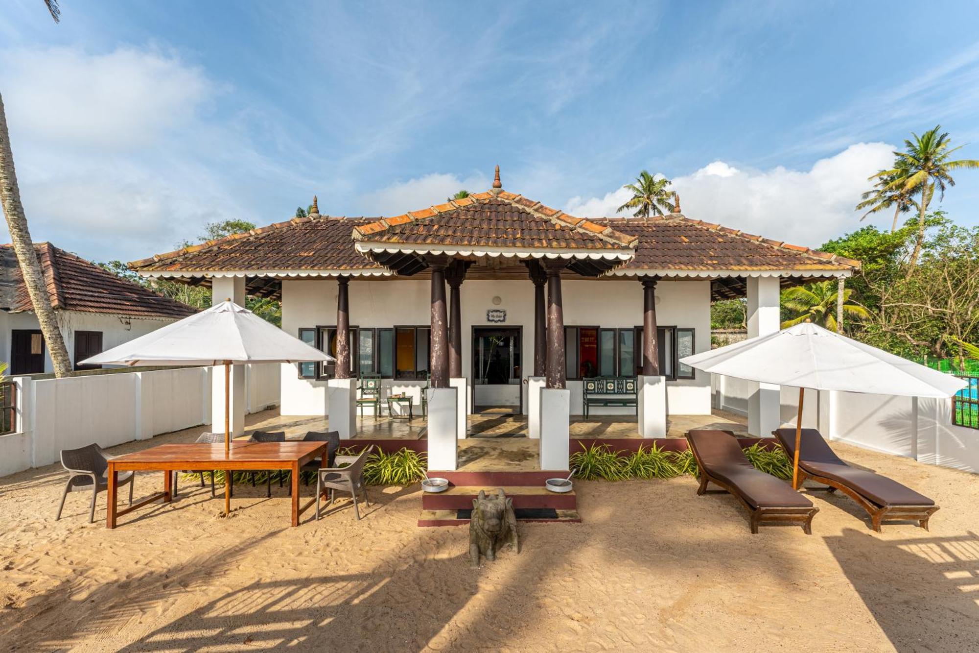Villa Naina, Marari Beach Alappuzha Exterior foto